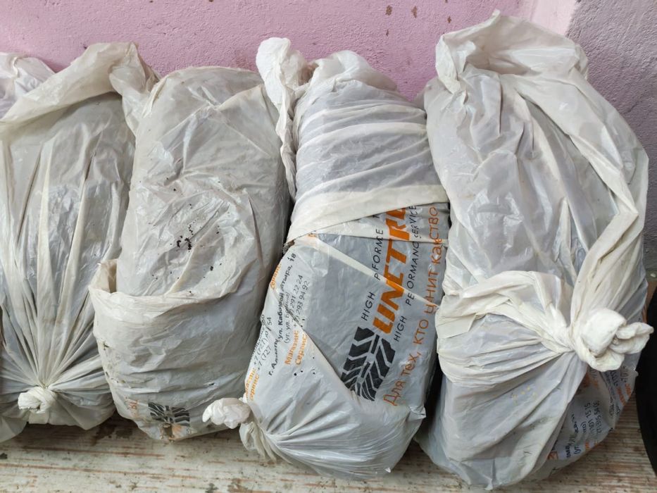 Шины зимние.