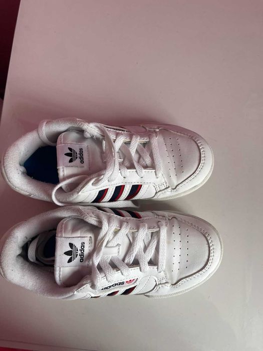 Оригинални детски маратонки Адидас