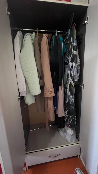 Продам кровать, шкаф