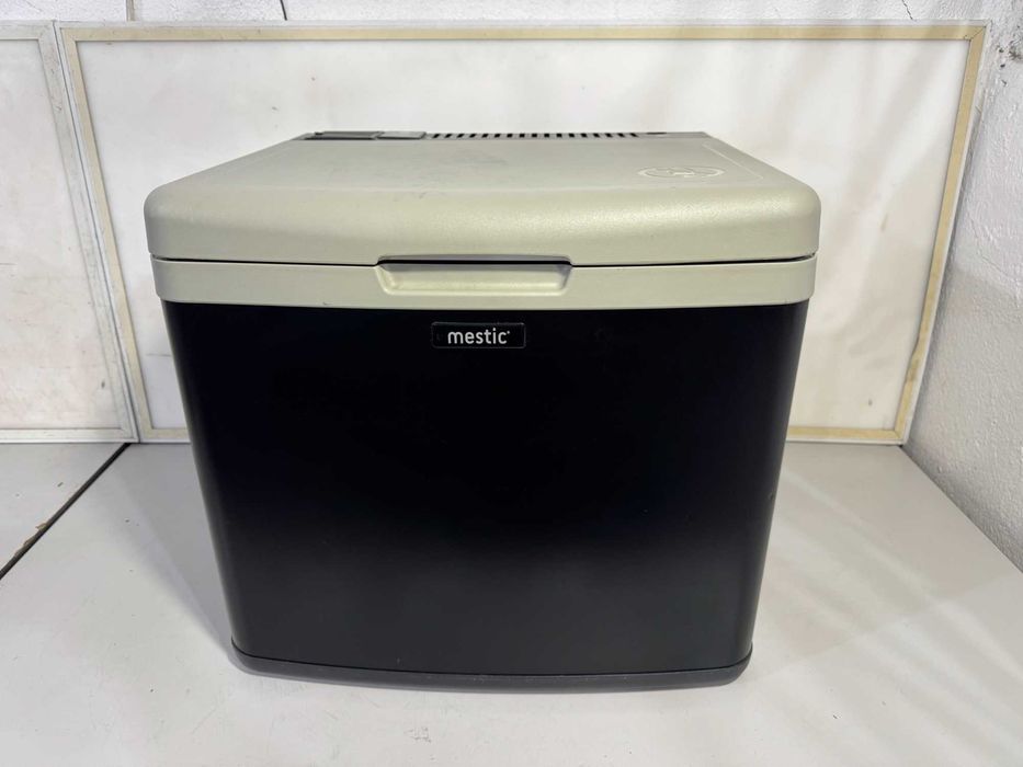 Хладилник / ракла / ток 12V-220V / ГАЗ / 41L
