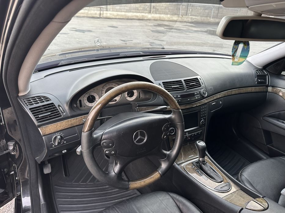 Продается мерседес бенц