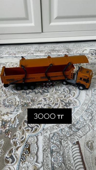 Продается детские машинки