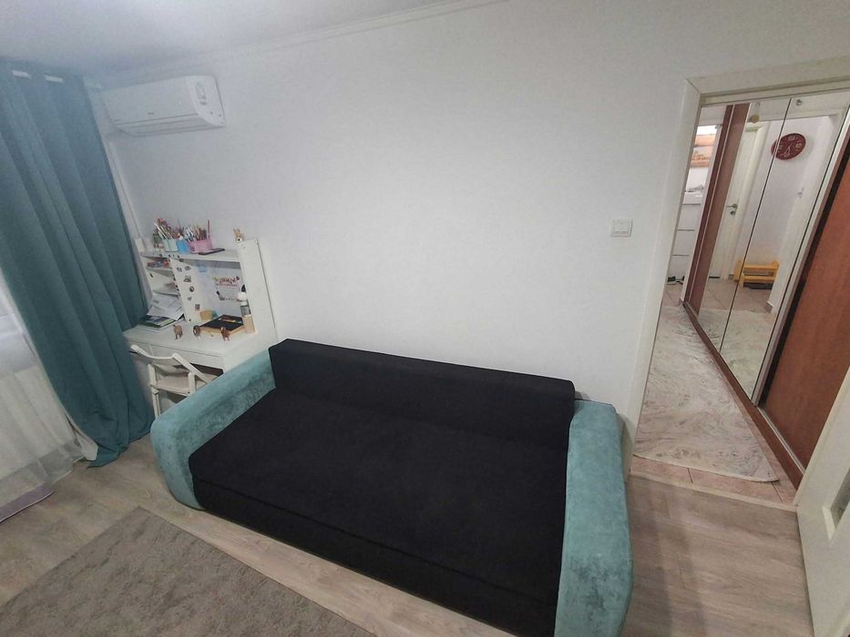 Inchiriez apartament 2 camere decomandat 49 mp utili
