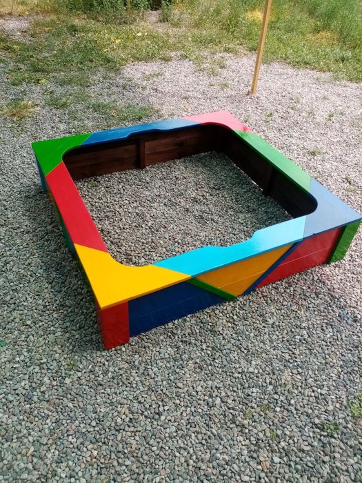 Подарите детям радость. Новая Песочница в Ташкенте.