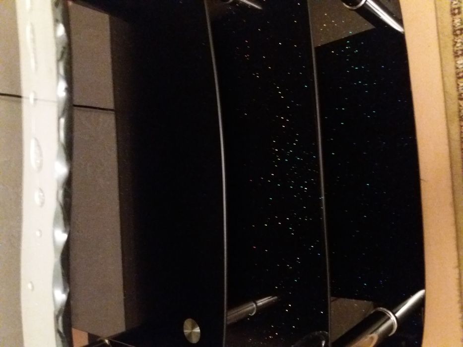 Продам подставку под телевизор.