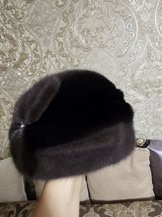 Продам шапку норковую