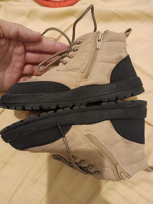 Ghetute Zara kids, nr 28