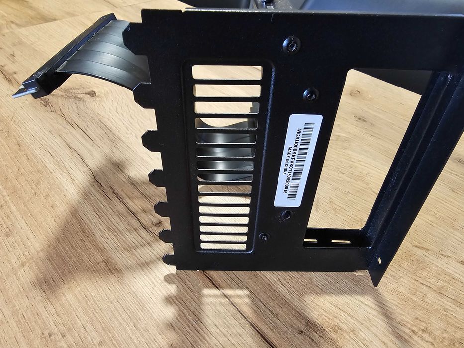 Вертикална стойка за видеокарта Cooler Master Universal GPU Holder Kit