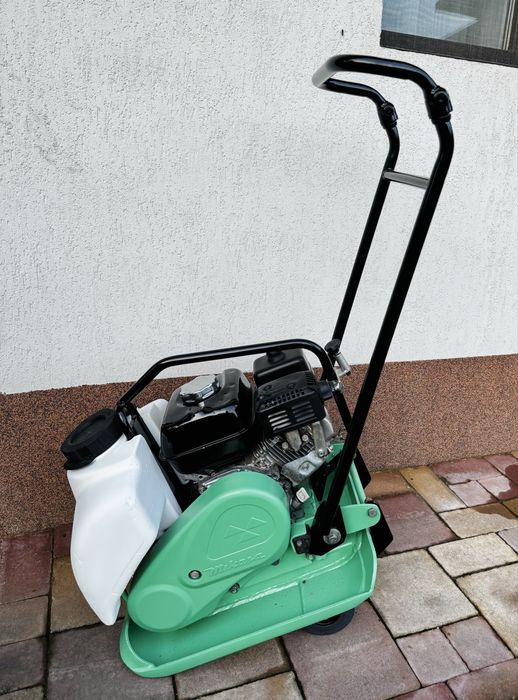 Placa compactoare Mikasa MVC-F80H VAS, 90kg