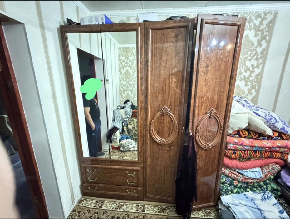 Спальный гарнитур