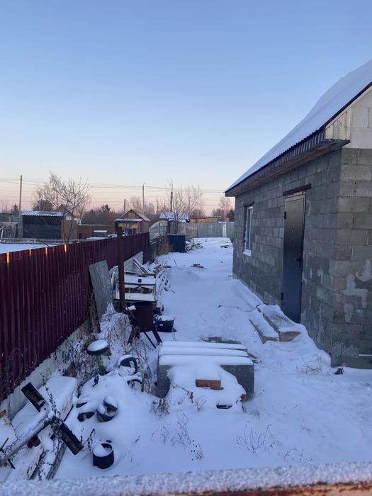 Продам дачный участок с домом.