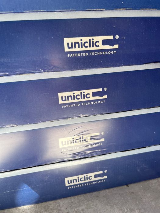 Parchet laminat Quick Step 12mm Stejar Impermeabil