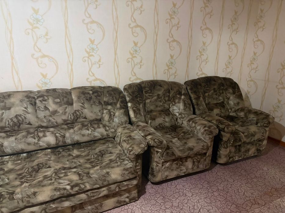 диван + 2 кресла