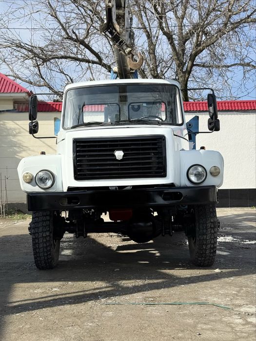 Yamobur.  Ямобур