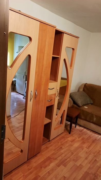 Inchiriez garsoniera