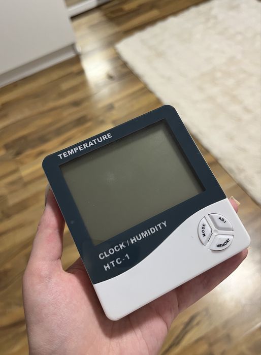 Pachet complet extensii gene: masă pliabilă/ lampă cu braț/ pernă/ ter