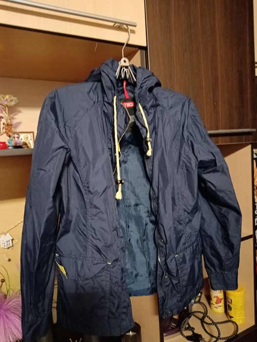Ветровка для ребёнка