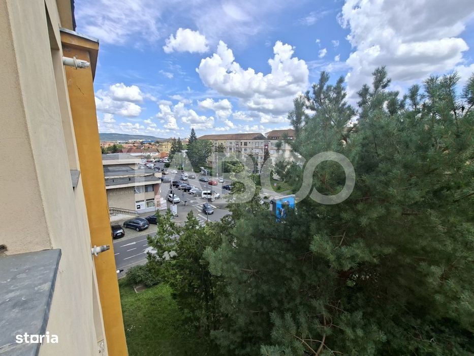 Apartment de vanzare 2 camere si balcon Cedonia Mihai Viteazul