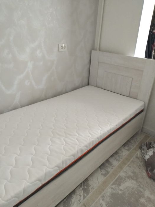 Продается кровать