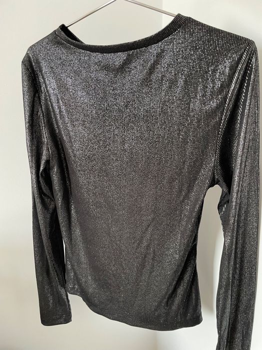 Черна бляскава блуза Mohito НОВА