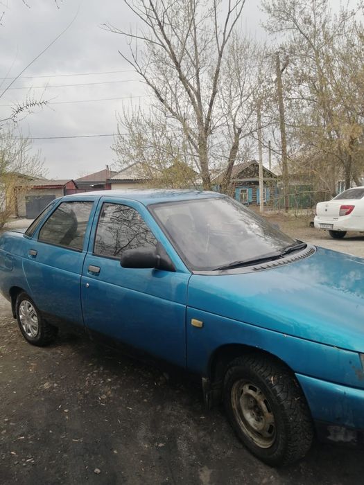 продам машину. В хорошем состоянии.