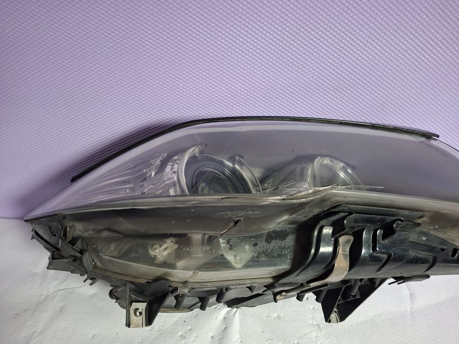 Far Dreapta Halogen BMW Seria 5 F10 F11 NFL Europa Original HELLA 7203240