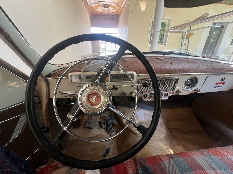 Автомобиль волга21