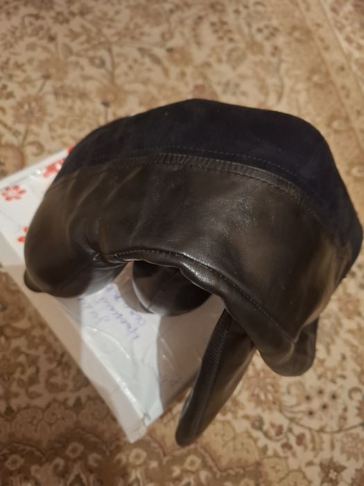 Продам сапоги женскую