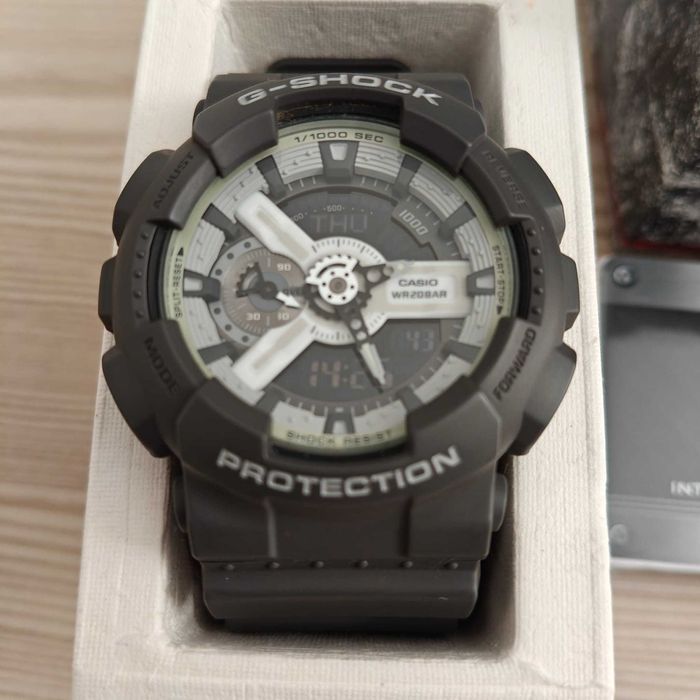 G-Shock Classic GA-110HD-8AER  garantie