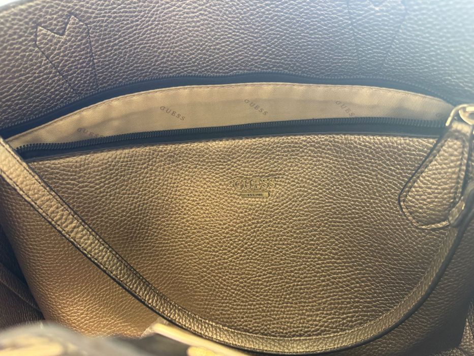 Чанти Guess, Liu Jo