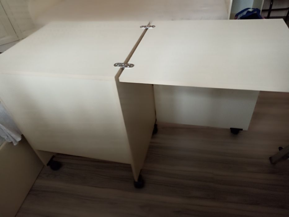 Тумбочка раздвижные