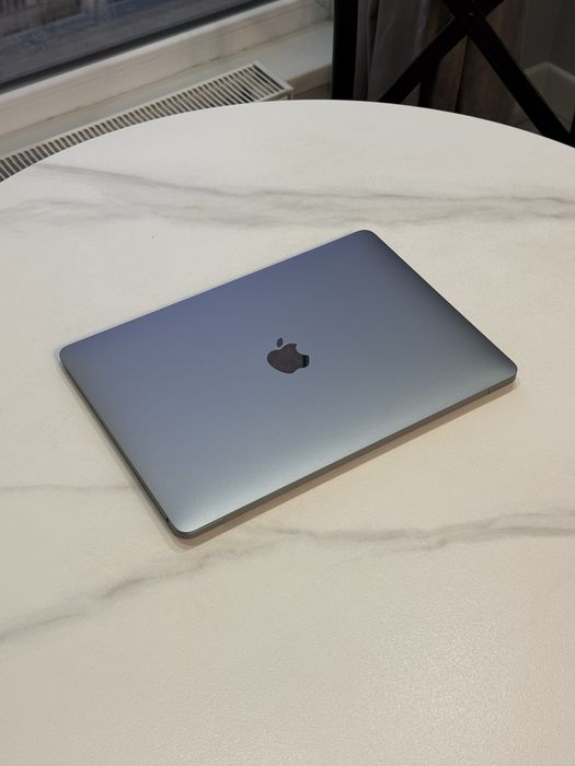 MacBook Air M1 16/512 GB 2020