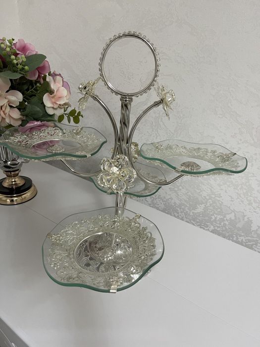 Срочно продам посуду орешницу