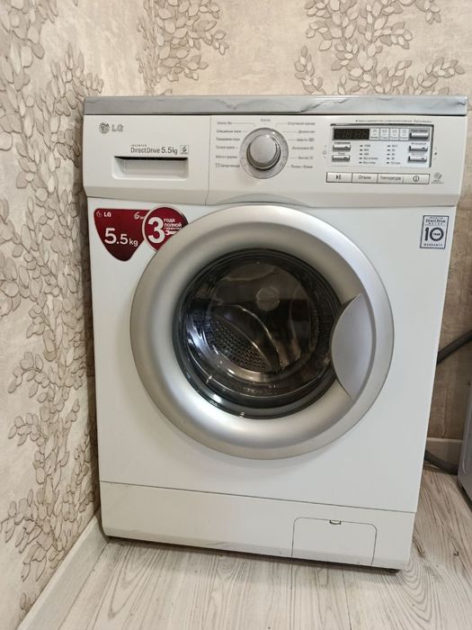 Продам стиральную машинку LG