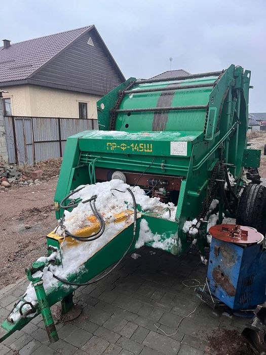 Пресс подборщик рулонные