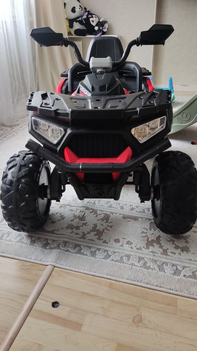 Электромобиль детский