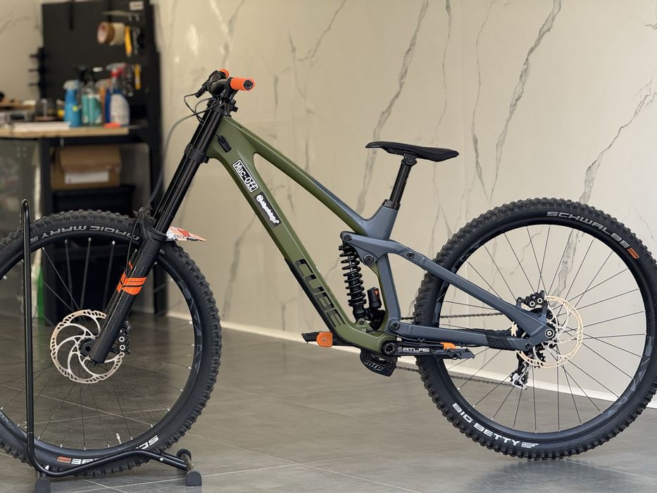 НОВ Велосипед за спускане Cube Two 15 HPC Carbon 29