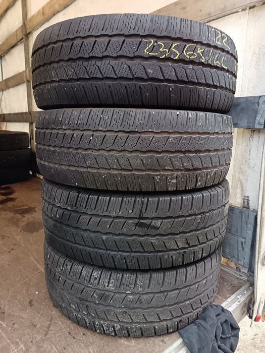 Anvelope MS iarna 235 65 16c continental indice 121/191  2022 5.8-6.5m