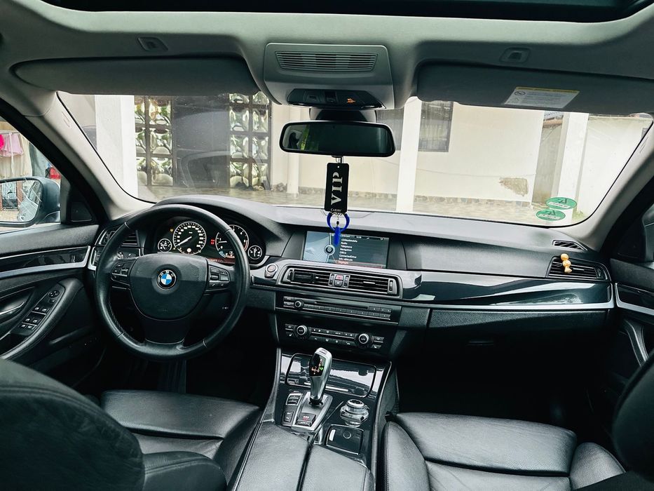 BMW 5 Series 2011 — imagine 3