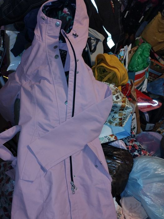 Geaca ploaie dama. Marime 38