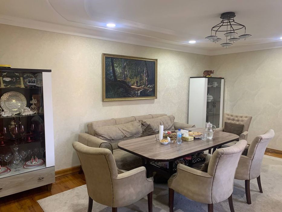 Продается участок 8 соток улица камаринисо Алмазарский район