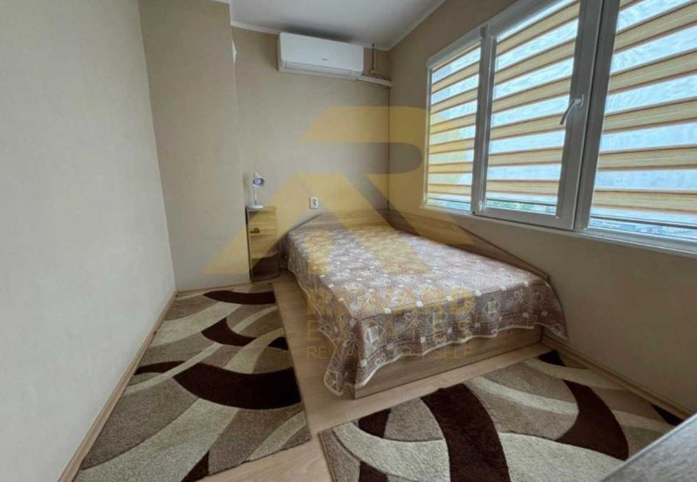 Продава се Двустаен апартамент в София, Център - 65 кв.м за 1954 €/кв.м - Снимка #10