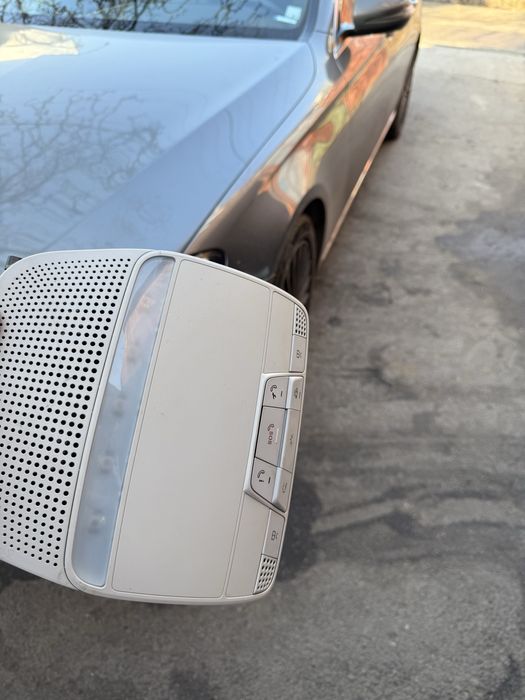 Плафон за Мерцедес w213 в отлично състояние