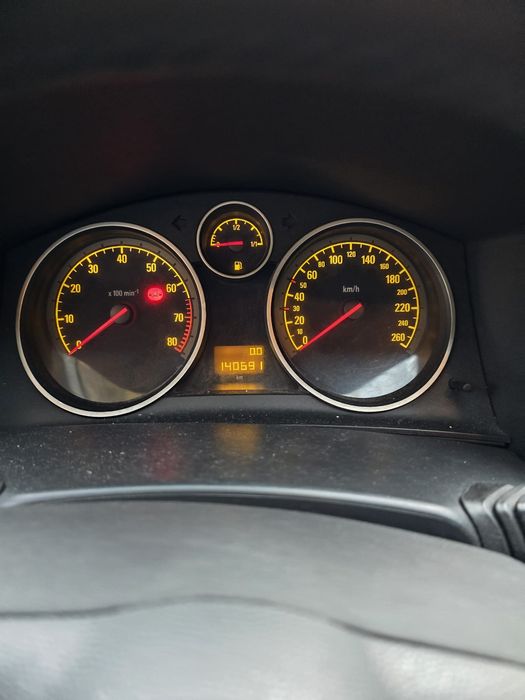 Opel astra H cu 140.000km