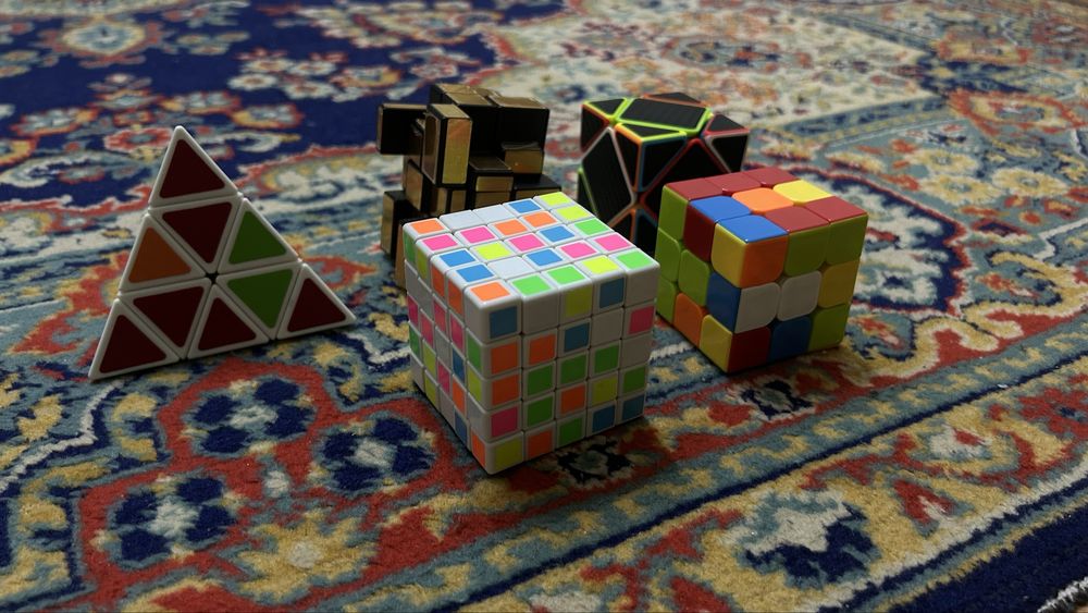 Кубики рубики 5 штук