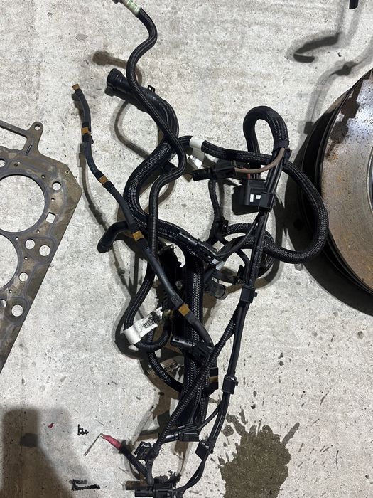 Дюзи помпа бмв/bmw f10 f11 f30 f15 f16 бмв помпа дюзи рейл ф10 ф15 ф30