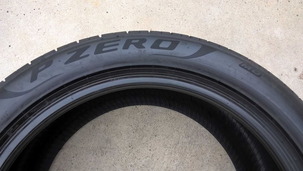 Doua anvelope vara 315 40 21 pirelli p zero MO profil 6,8 mm dot 2420