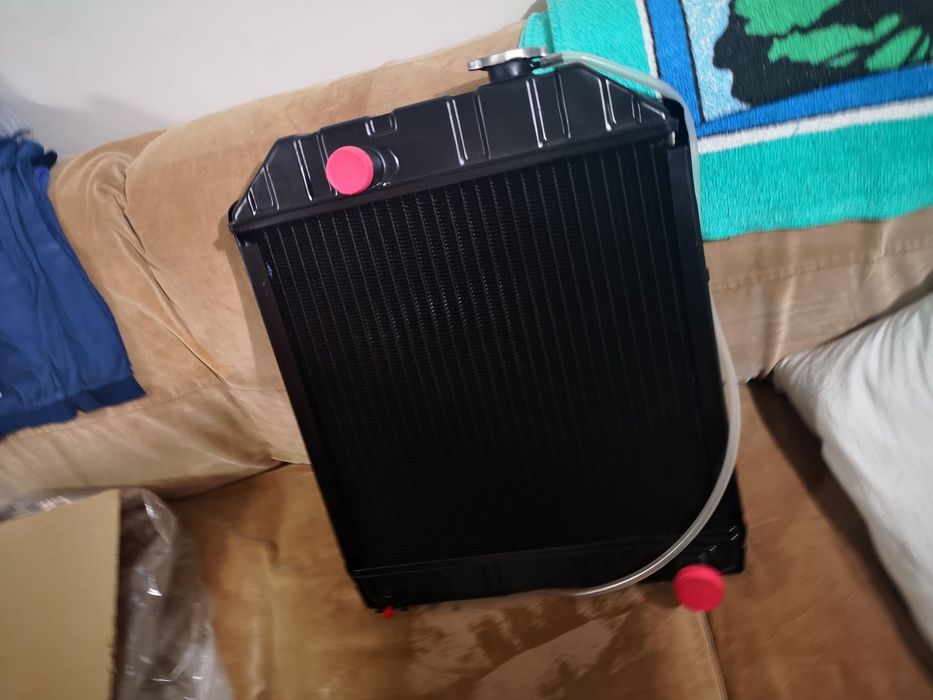 Radiator tractor ford 2000 3000 5000 preț 950 lei