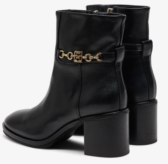 Tommy hilfiger оргинални естествена кожа