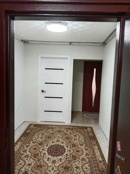 Продам 3  комнатную квартиру